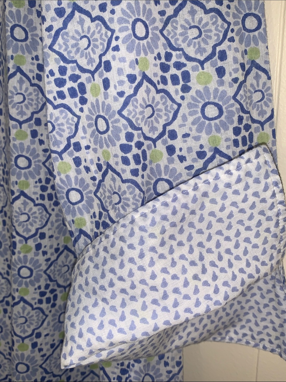 BluThreads by Rockflowerpaper Blue & White Floral Print Top Lightweight - Picture 5 of 6